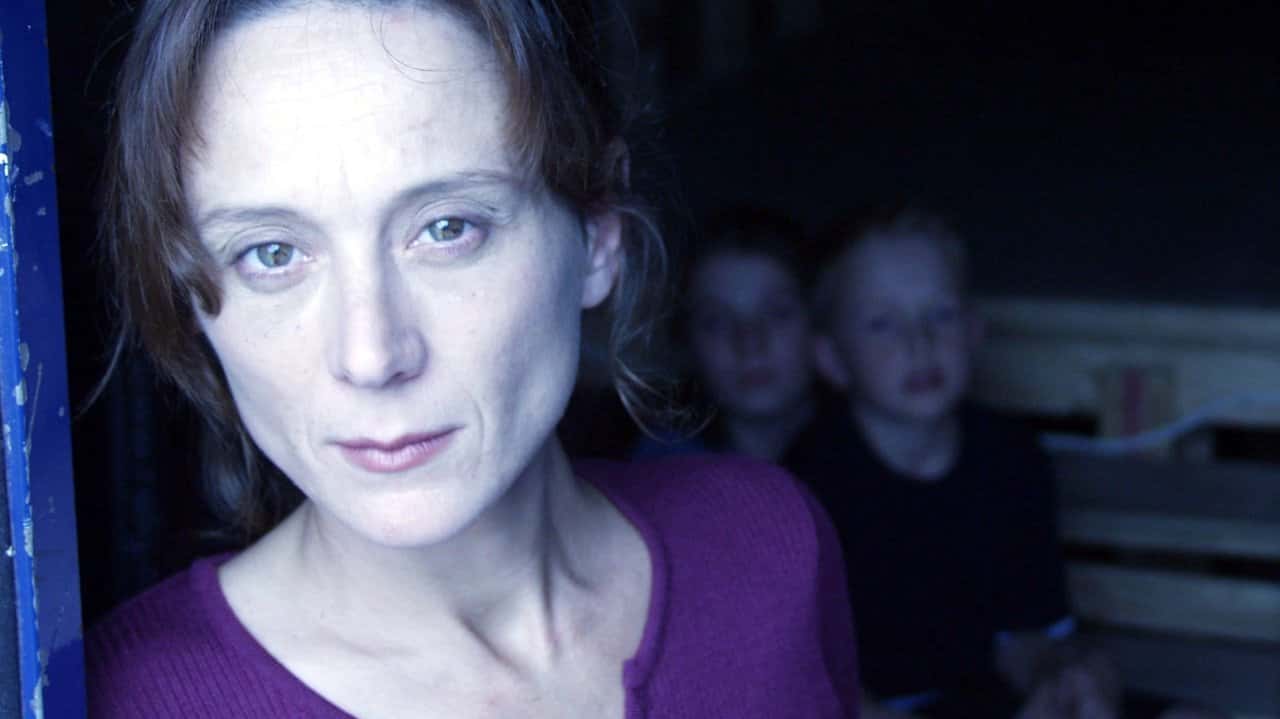Кадр з фільму Проєкт Александри (2003)