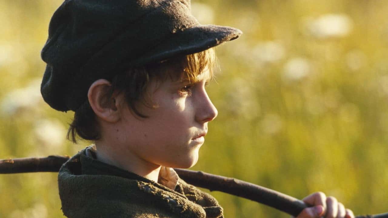 Кадр з фільму Олівер Твіст (2005)