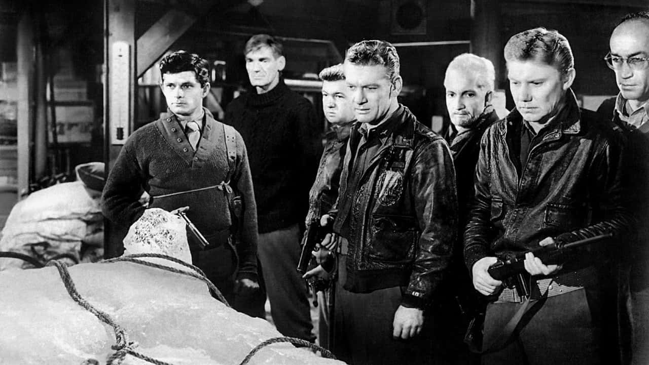 Кадр з фільму Щось із іншого світу (1951)