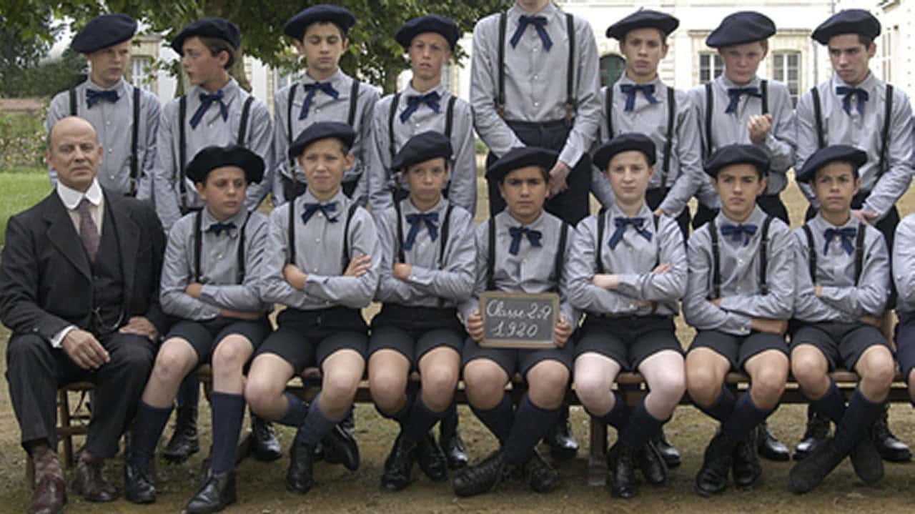 Кадр з фільму Дитинства (2007)