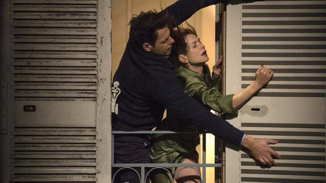 Кадр з фільму Вона (2016)