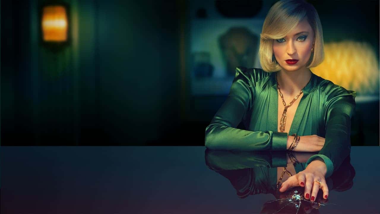 Кадр із серіалу Джоан (2024)