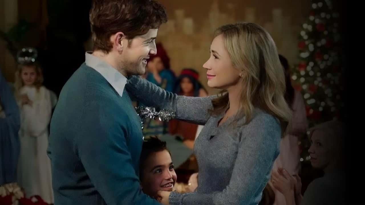 Кадр з фільму 12 днів подарунків (2017)