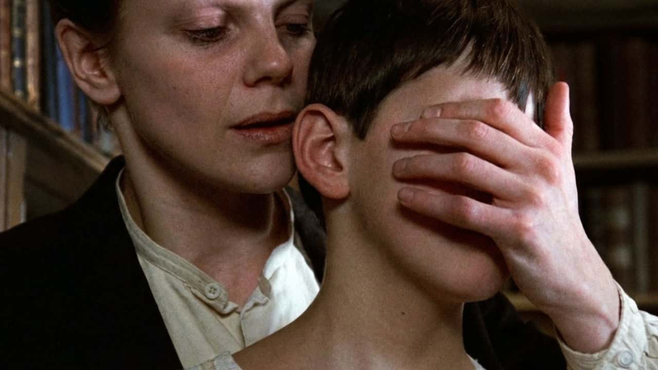 Кадр з фільму Фанні та Александер (1982)