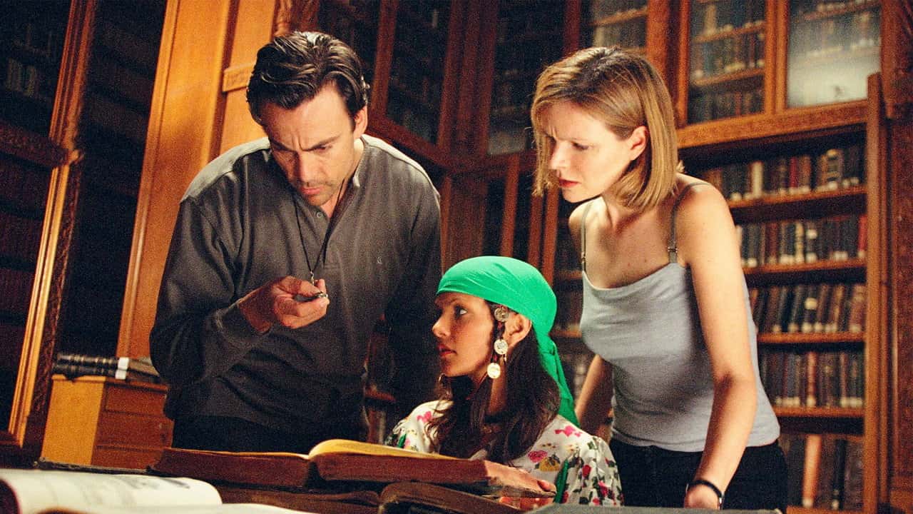 Кадр з фільму Торнадо (2005)