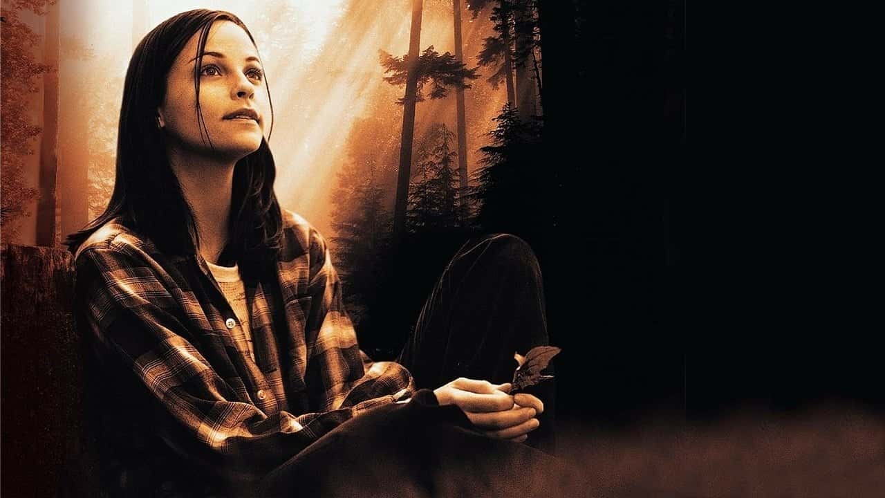 Кадр із серіалу Екстраординарна (2023)