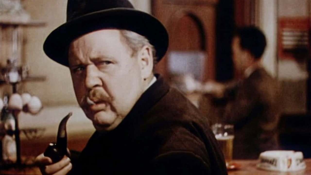 Кадр з фільму Людина на Ейфелевій вежі (1949)