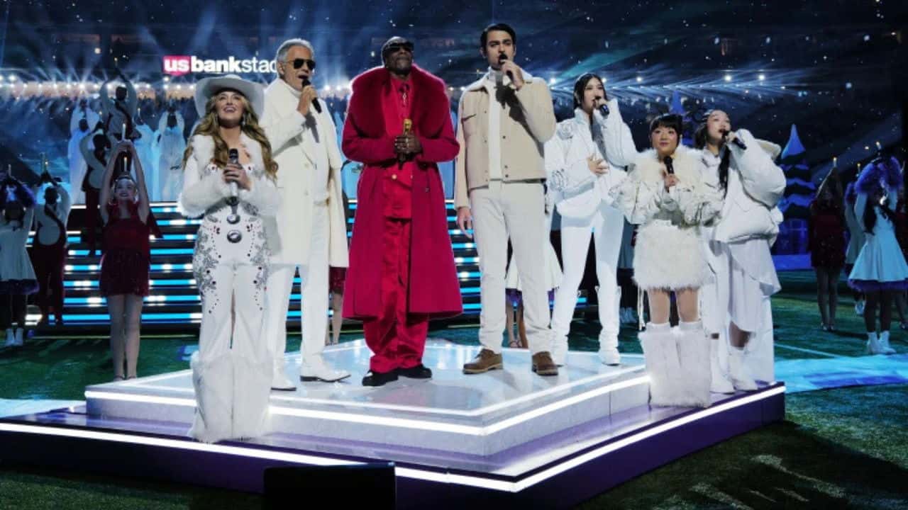 Кадр з фільму Snoop's Holiday Halftime Party (2025)