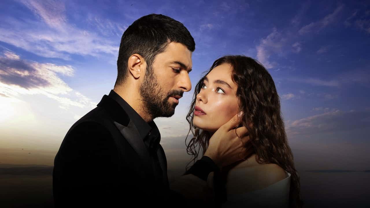 Кадр із серіалу Крила кохання (2019)