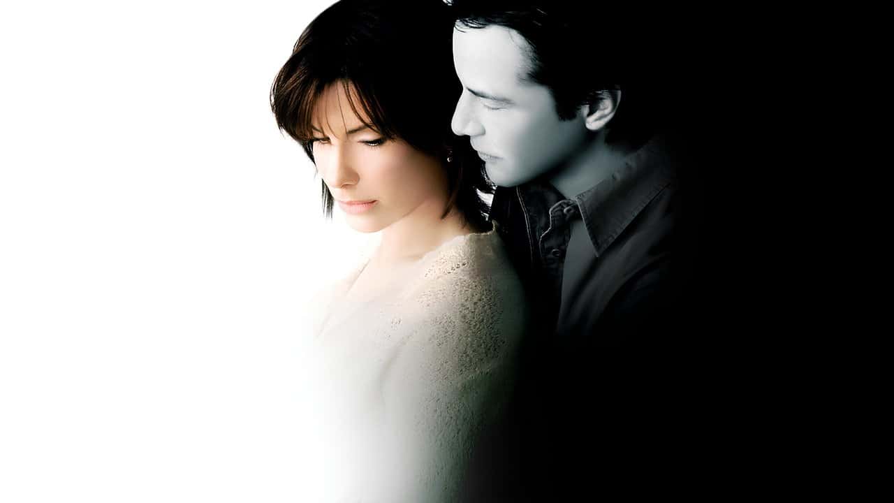 Кадр з фільму Будинок біля озера (2006)