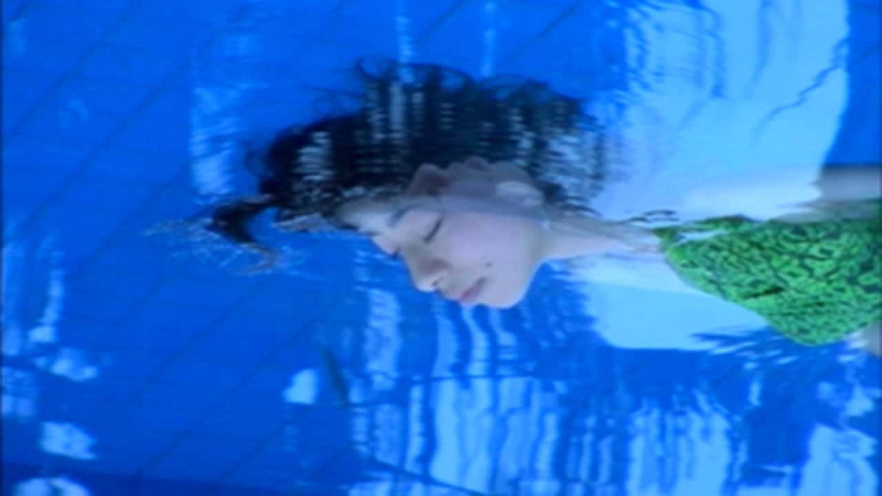 Кадр з фільму Віддзеркалення душі / Дзеркальний розум (2005)