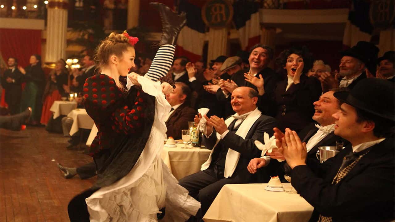 Кадр з фільму Таємниця Мулен Руж (2011)