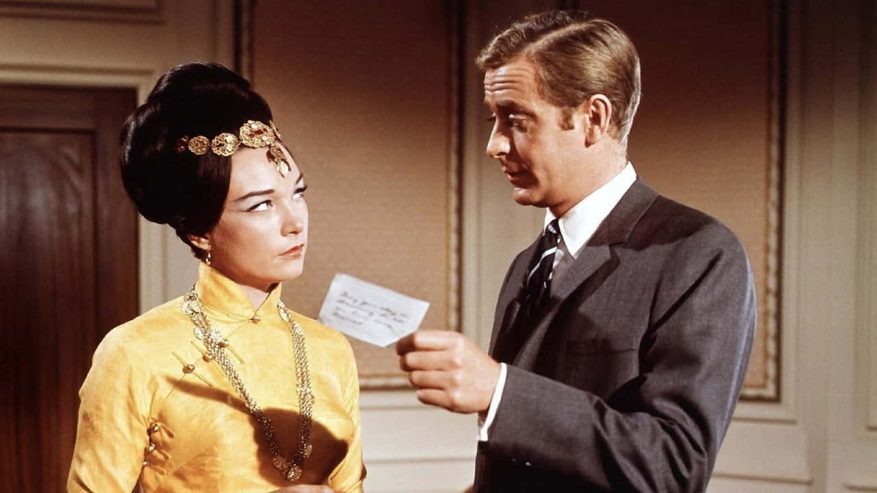 Кадр з фільму Ґамбіт (1966)