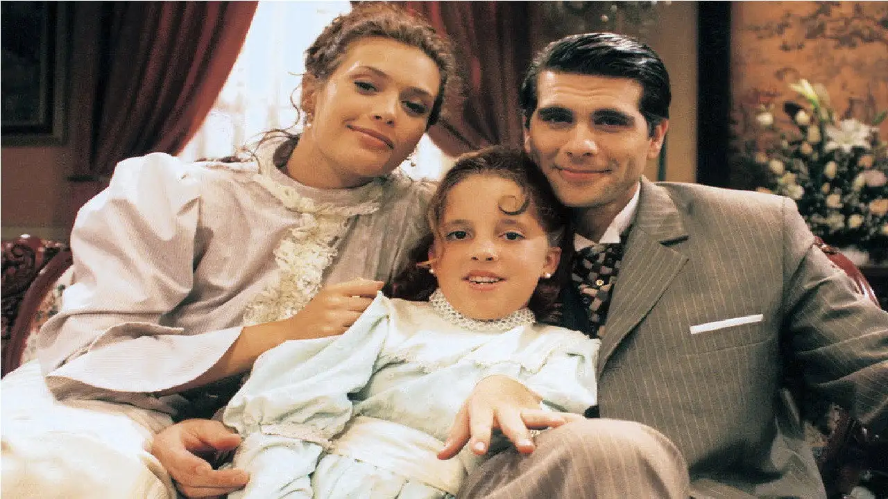 Кадр із серіалу Luz María (1998)