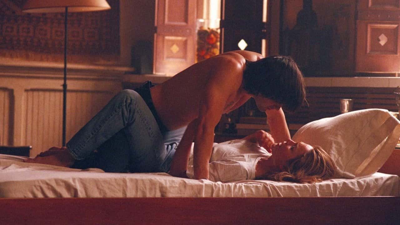 Кадр з фільму Невірна (2002)