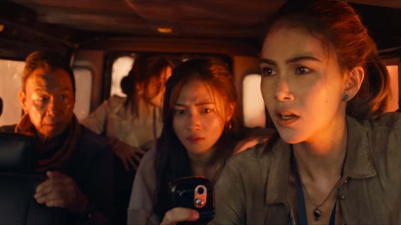 Кадр з фільму Вогняне небо (2019)