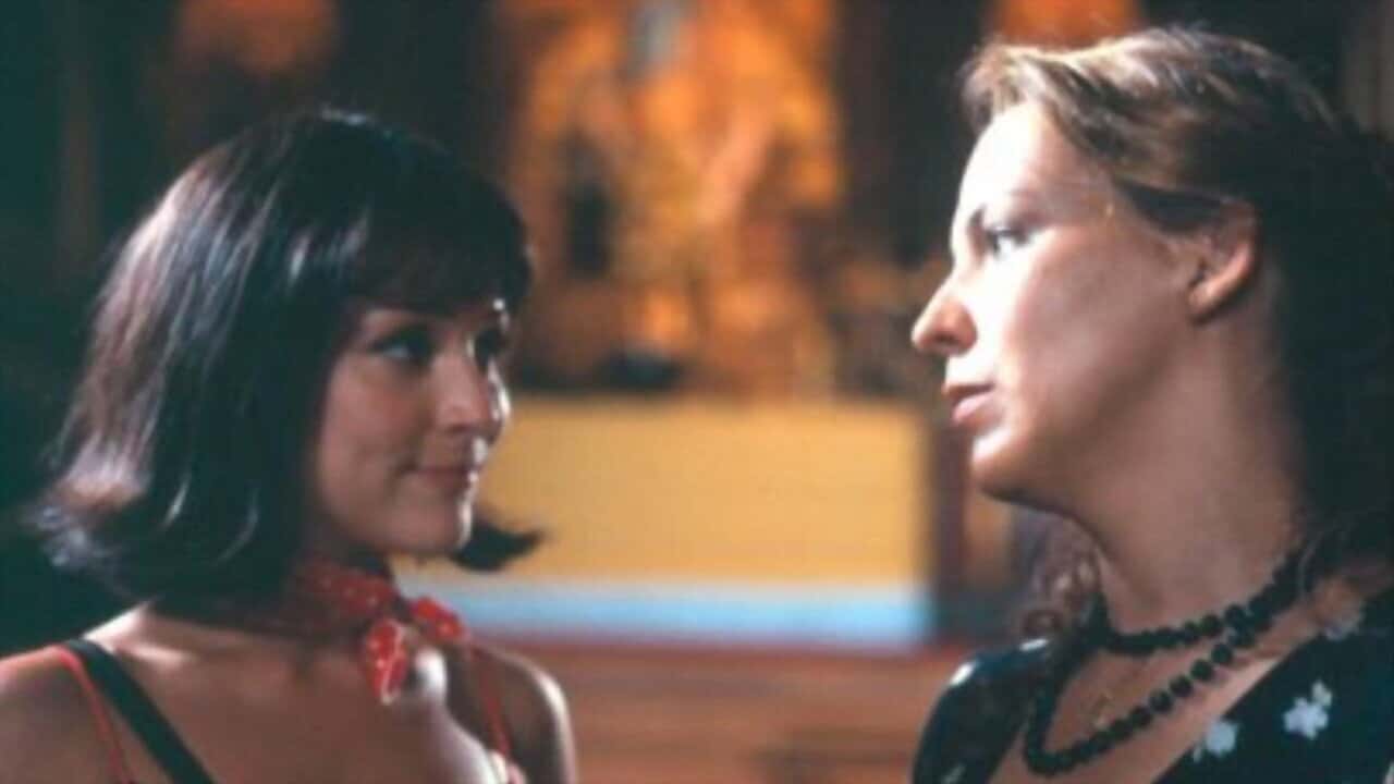 Кадр з фільму Сукня (2004)