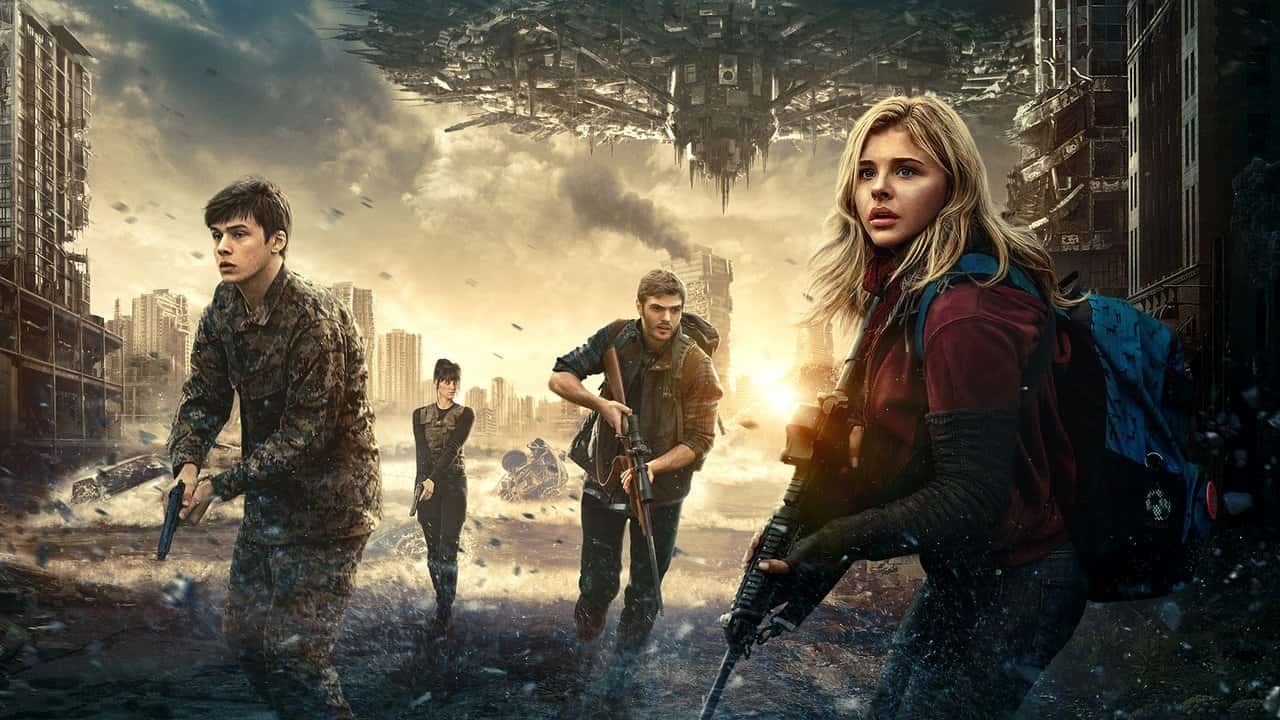 Кадр з фільму П'ята хвиля / 5 хвиля (2016)