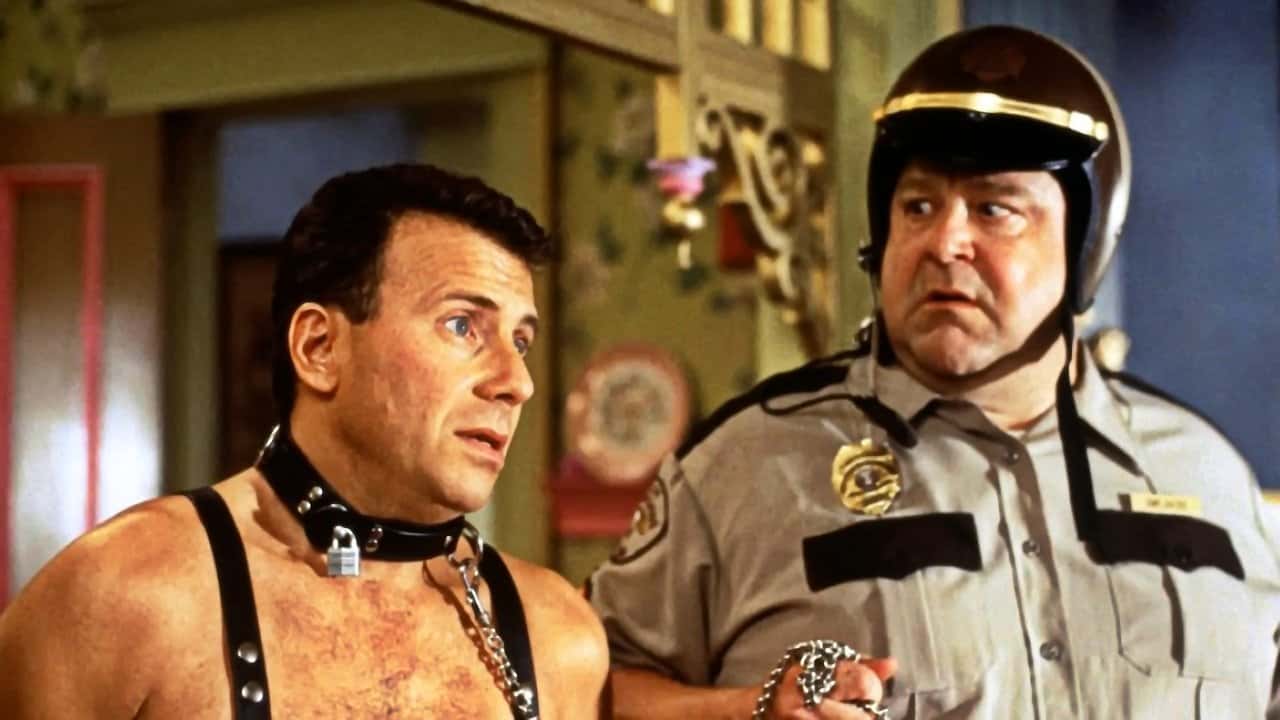 Кадр з фільму Ніч у барі Маккула (2001)