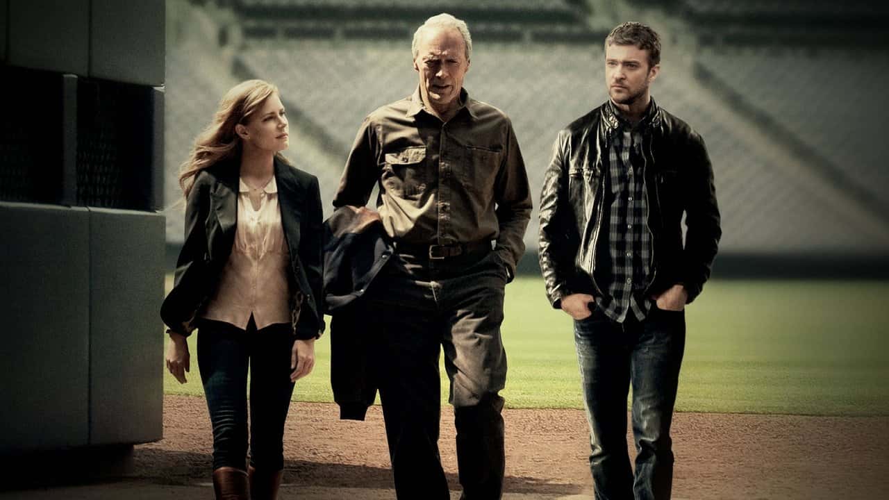 Кадр з фільму Кручений м'яч (2012)