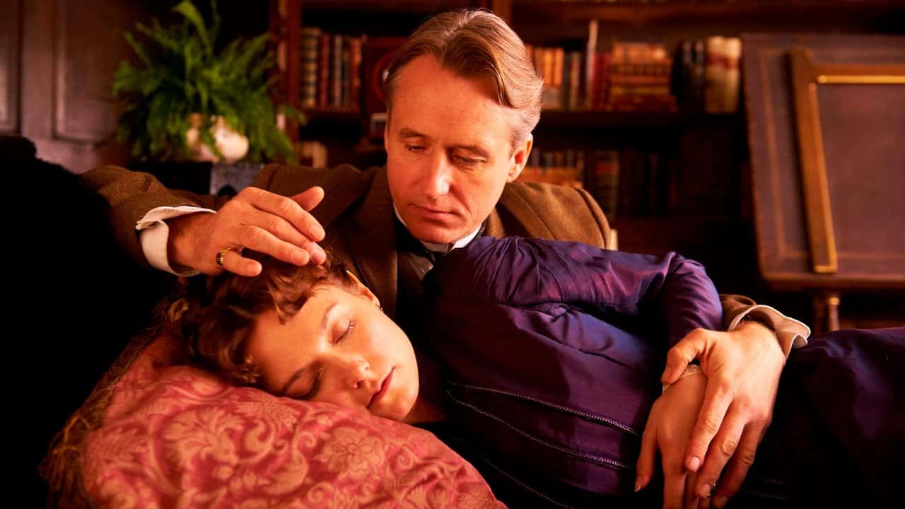 Кадр з фільму Створення леді (2012)