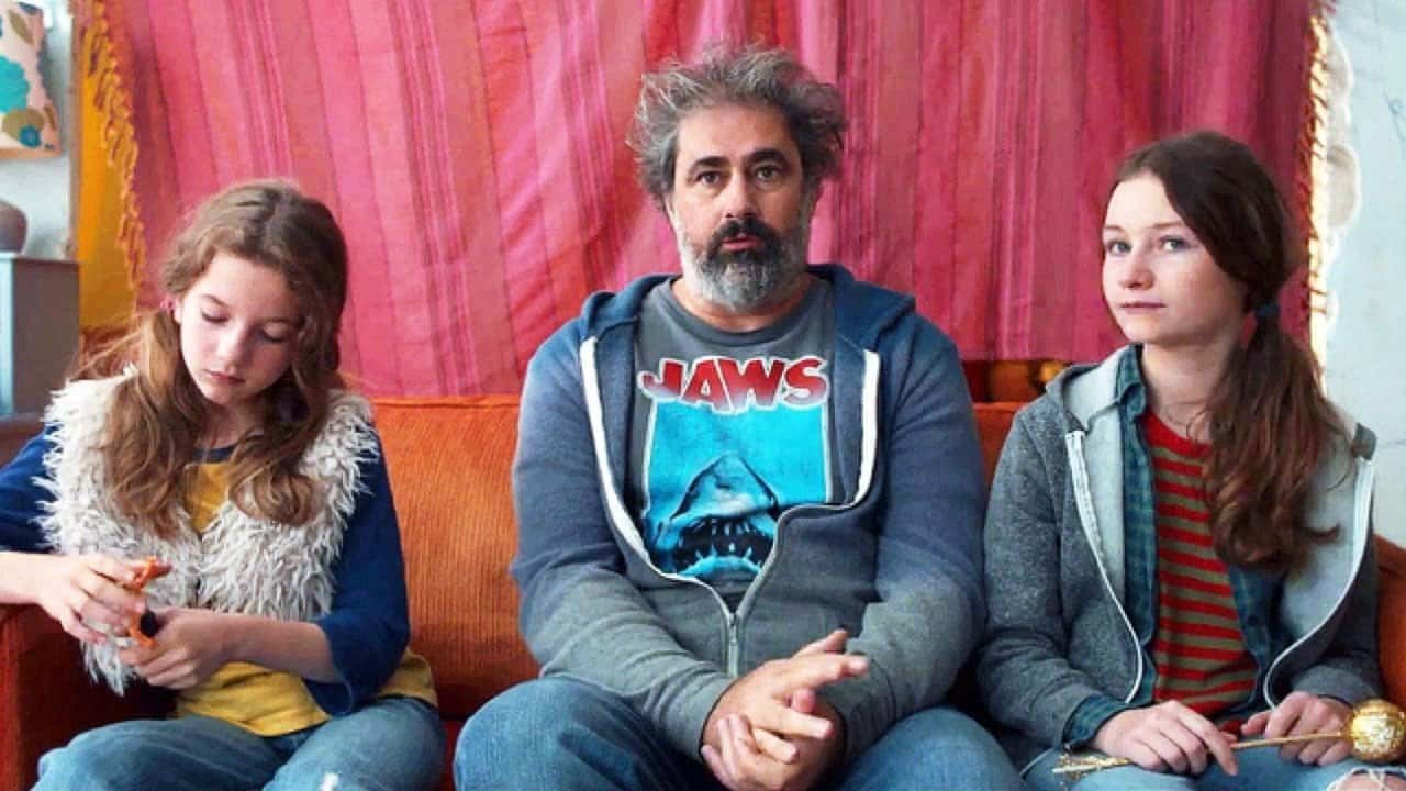 Кадр з фільму Сигарети і гарячий шоколад (2016)
