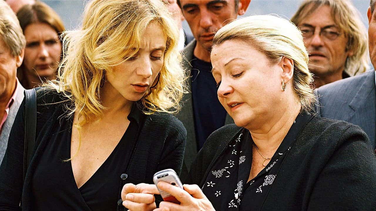 Кадр з фільму Наше божевільне життя (2005)
