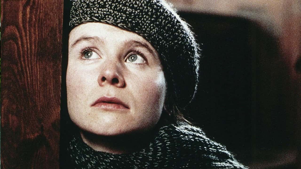 Кадр з фільму Розсікаючи хвилі (1996)