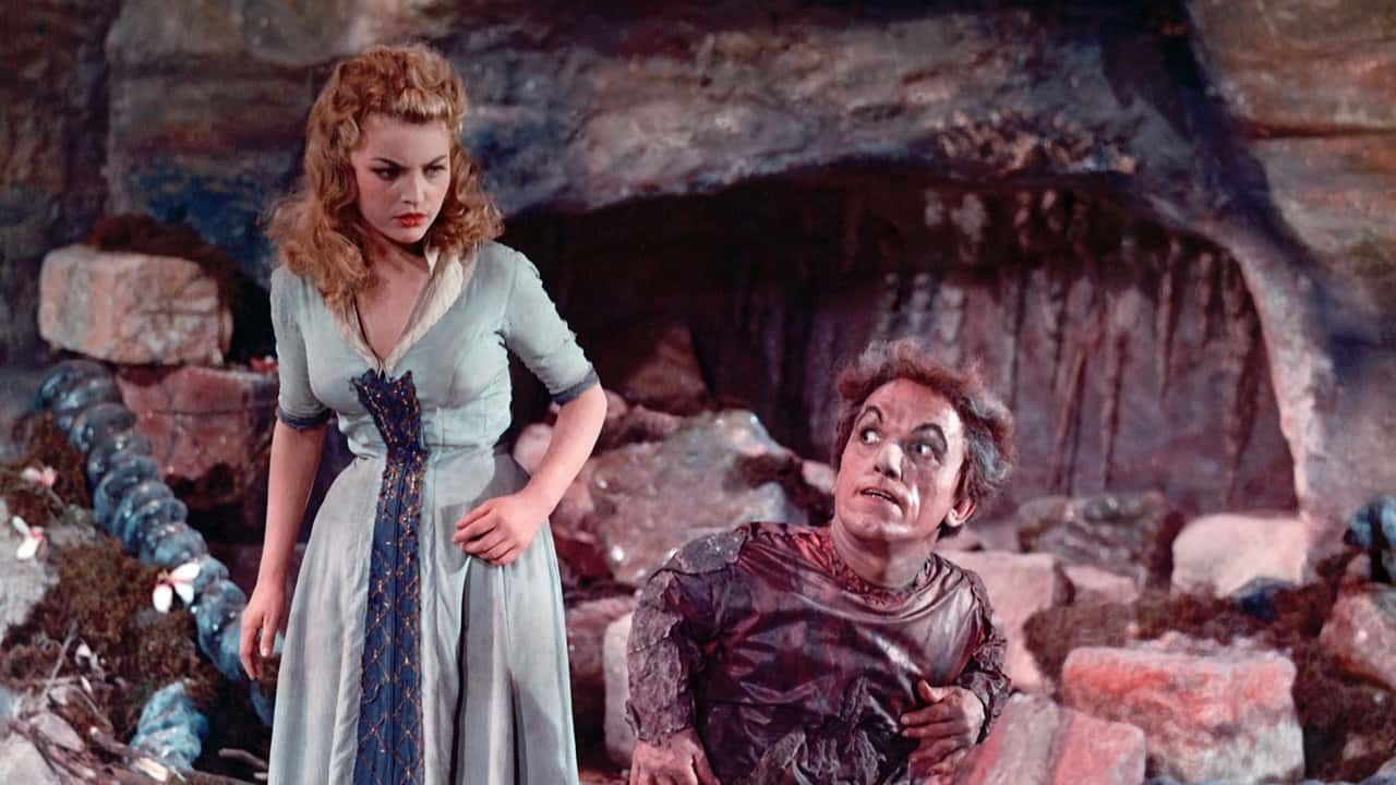 Кадр з фільму Співоче і дзвеняче деревце (1957)