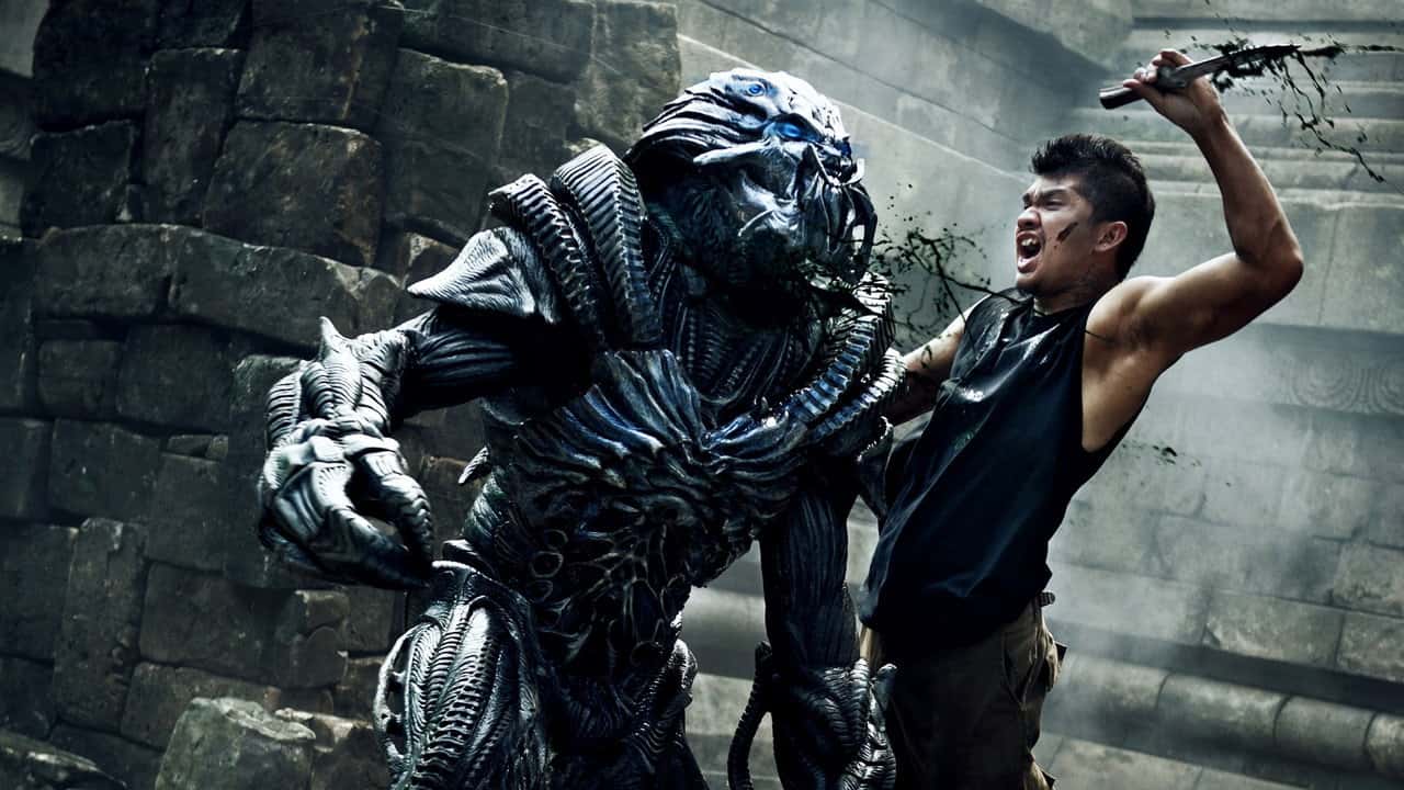 Кадр з фільму Скайлайн 2 (2017)