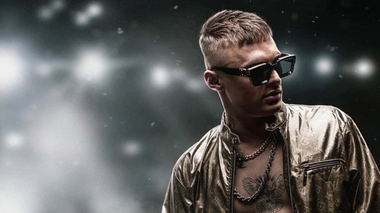 Кадр з фільму Гідність Річі (2021)
