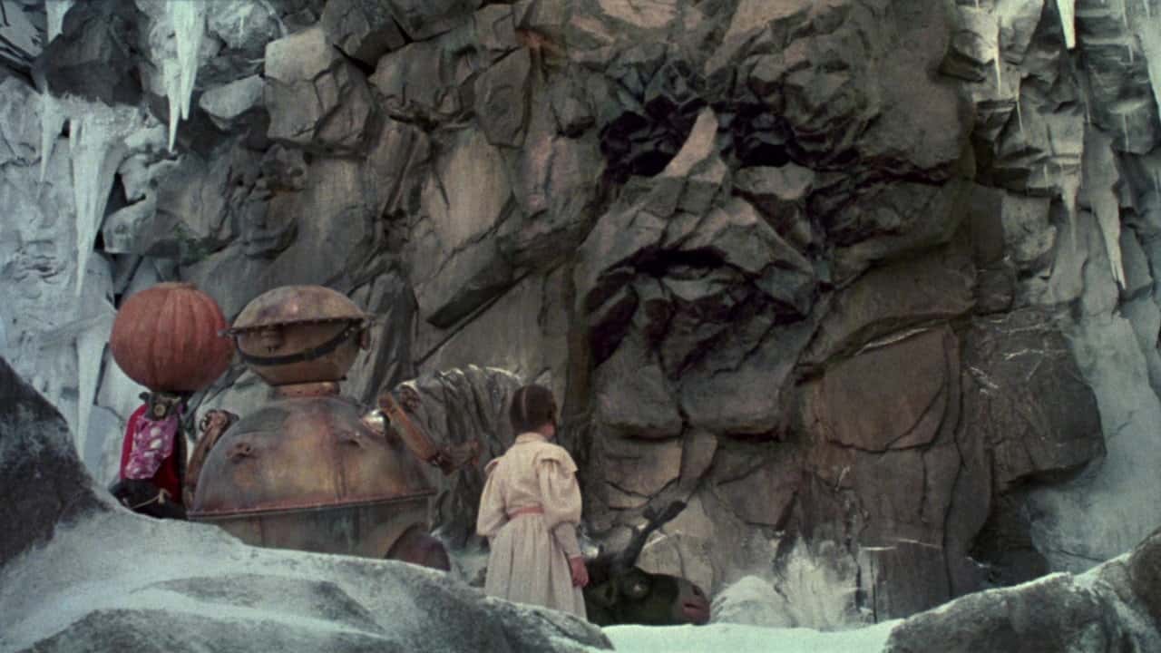 Кадр з фільму Повернення в країну Оз (1985)