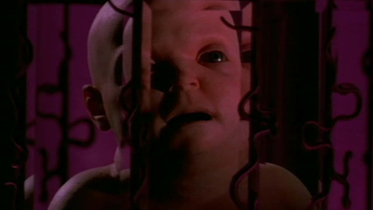 Кадр з фільму У темряві (2000)