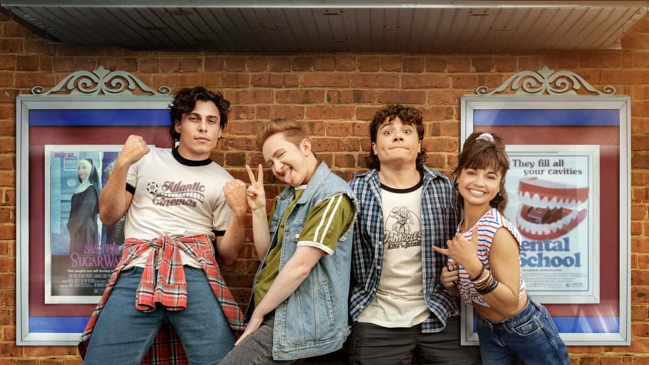Кадр з фільму Кіно в 16:30 / Фільм в 4:30 / Сеанс о 16:30 (2024)