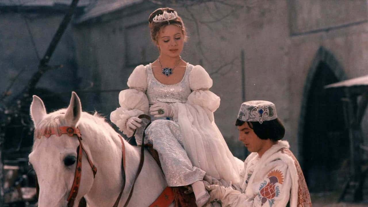 Кадр з фільму Три горішки для Попелюшки (1973)