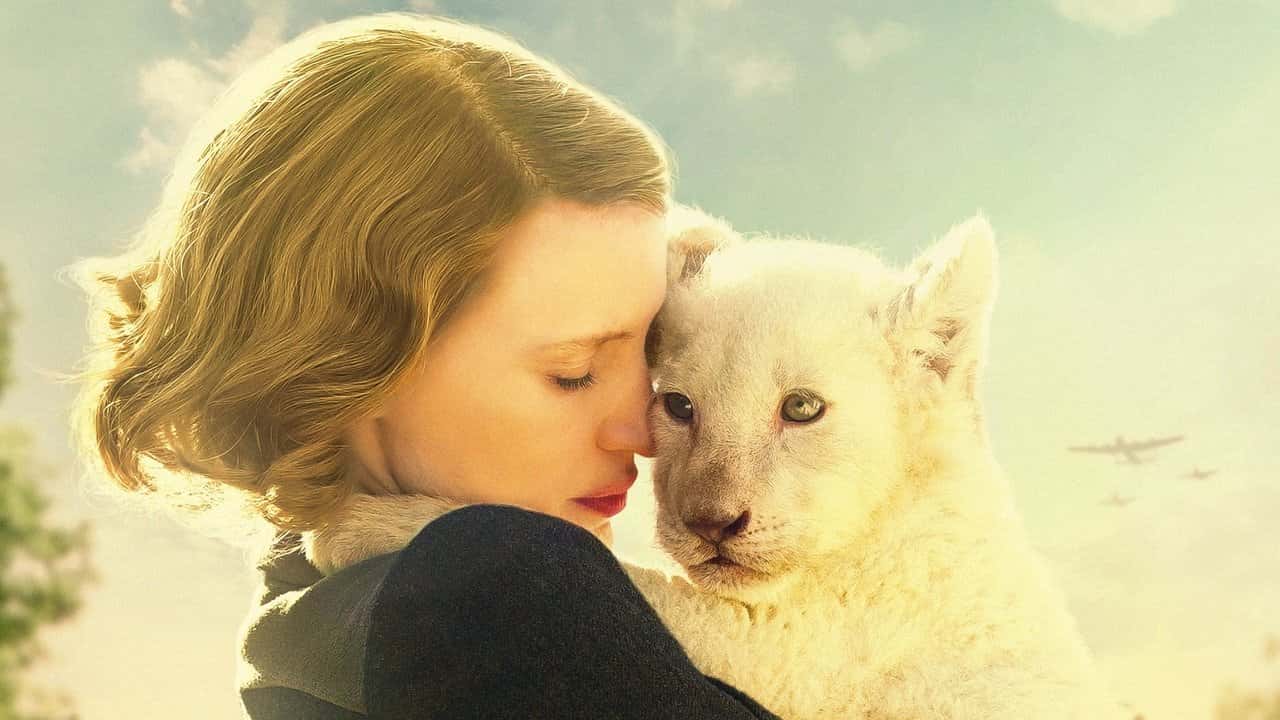 Кадр з фільму Дружина доглядача зоопарку (2017)