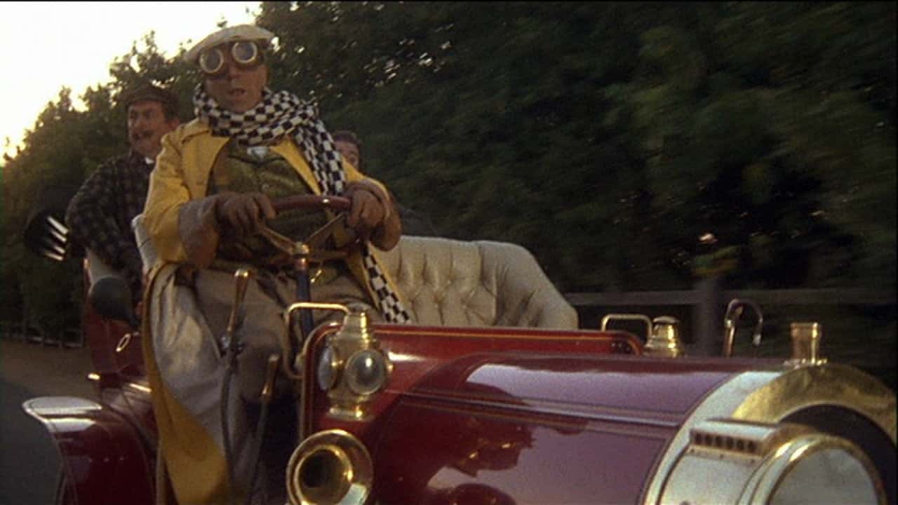 Кадр з фільму Вітер у вербах (1996)