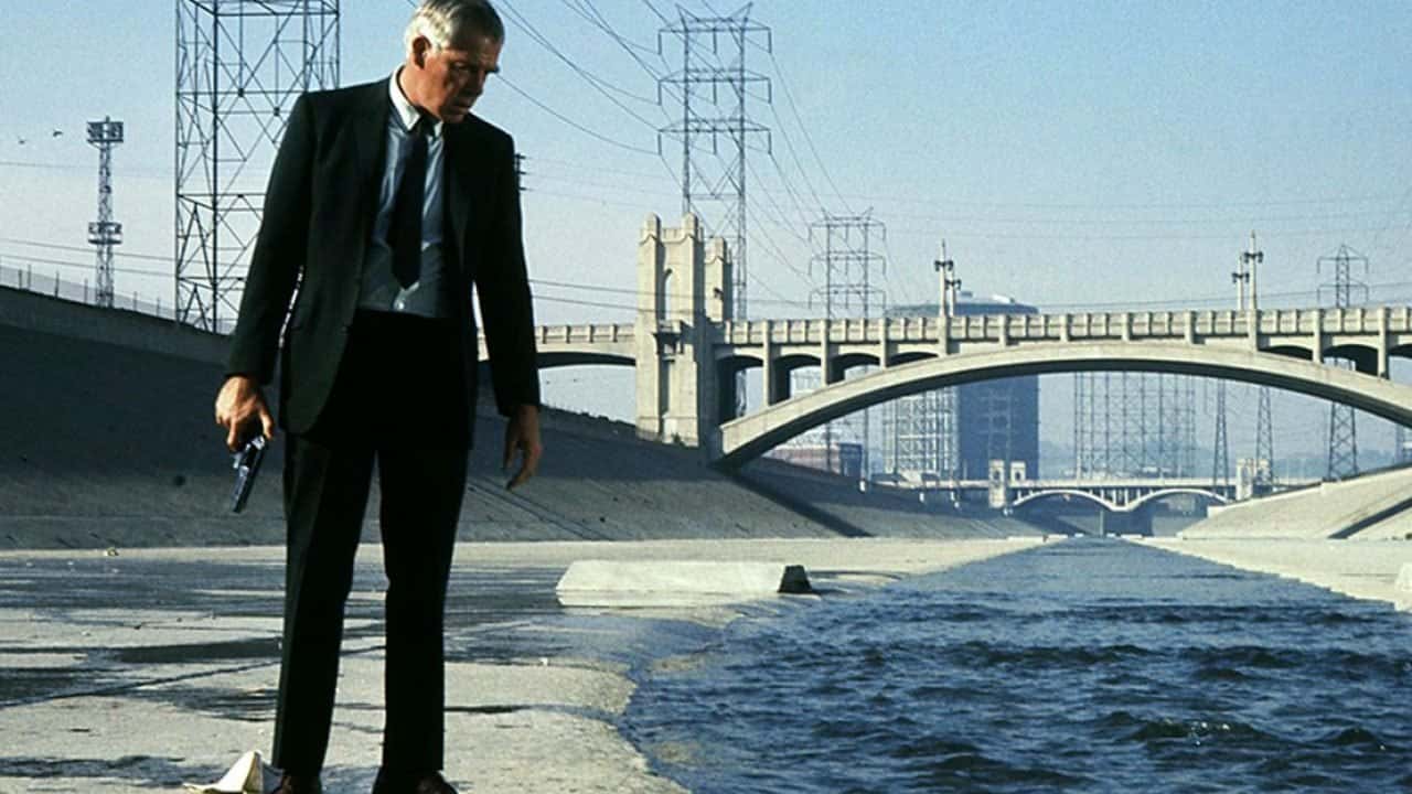 Кадр з фільму Впритул / Під прицілом (1967)