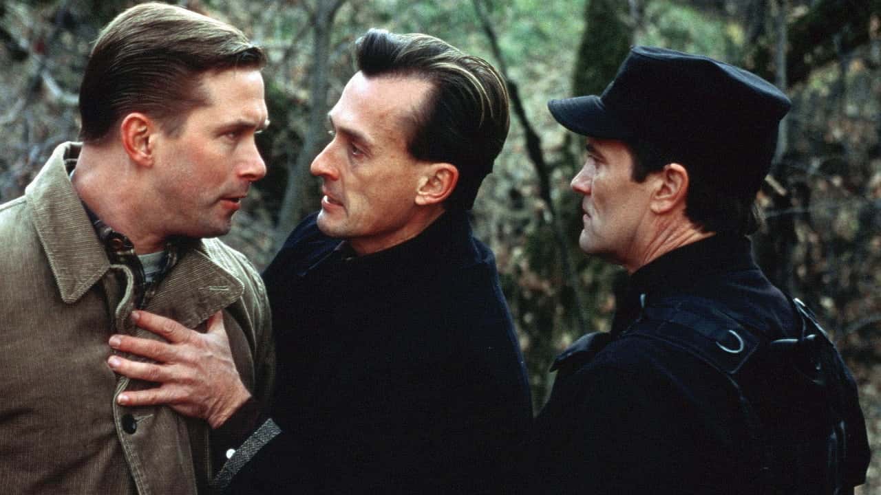 Кадр з фільму Зло (1999)
