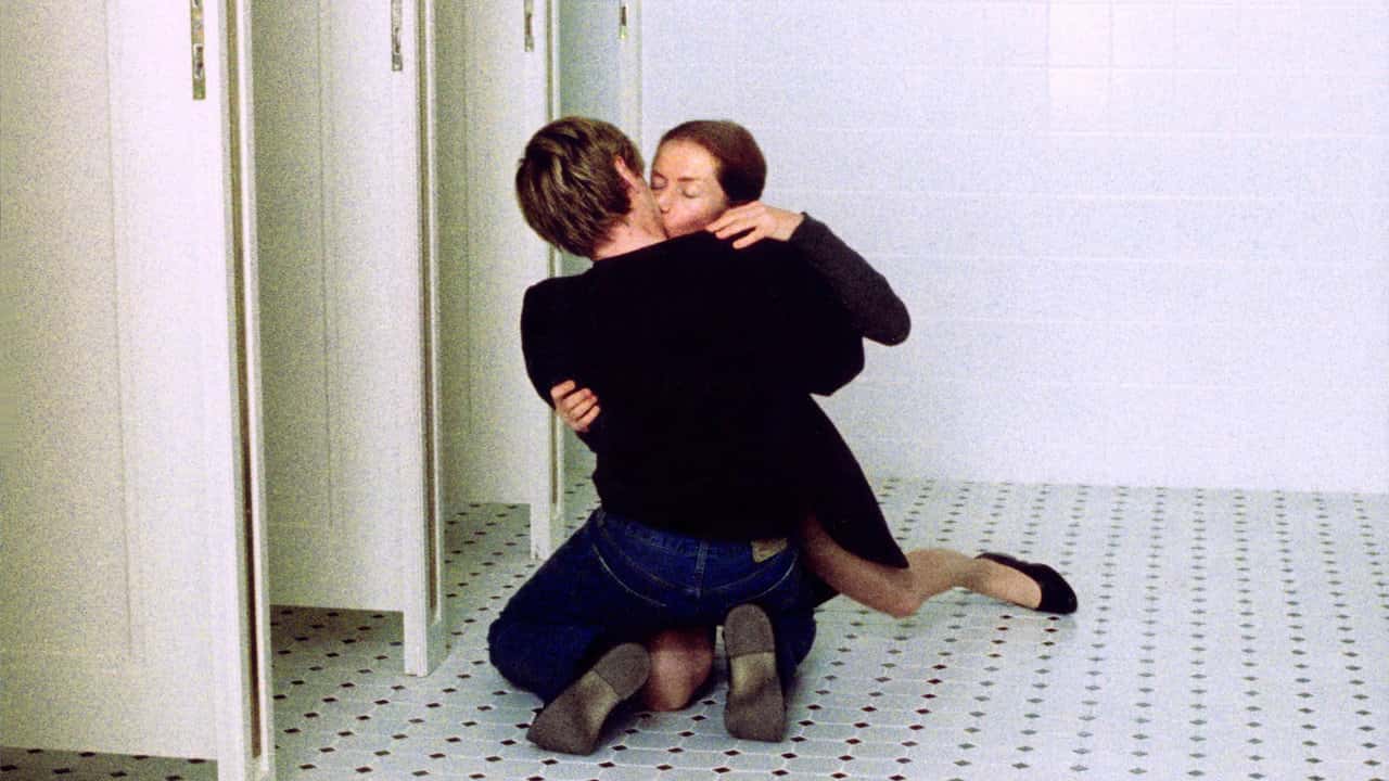 Кадр з фільму Піаністка (2001)