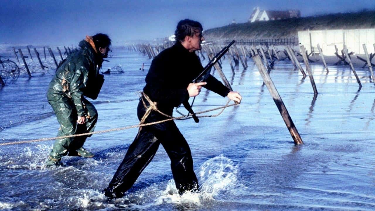 Кадр з фільму Помаранчевий солдат / Солдати королеви (1977)
