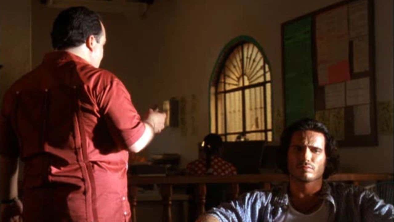 Кадр з фільму Смертельний рій (2003)