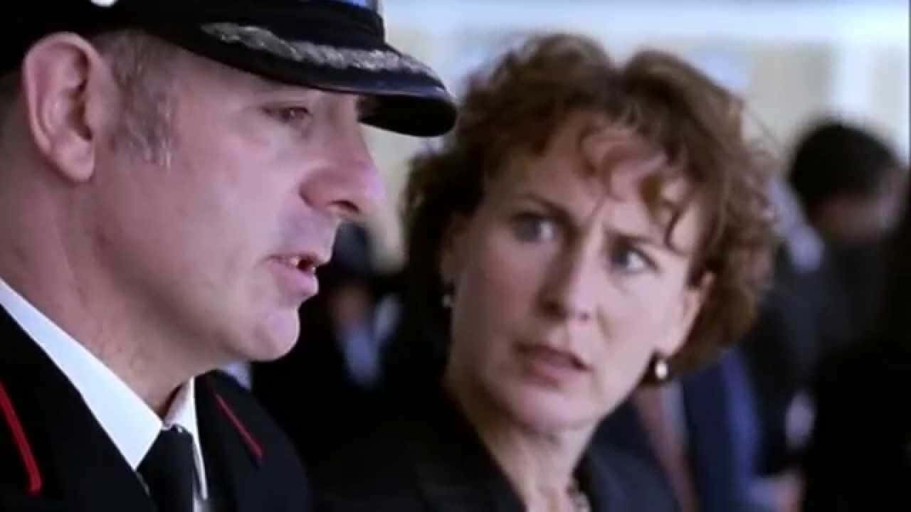 Кадр з фільму Брудна війна (2004)