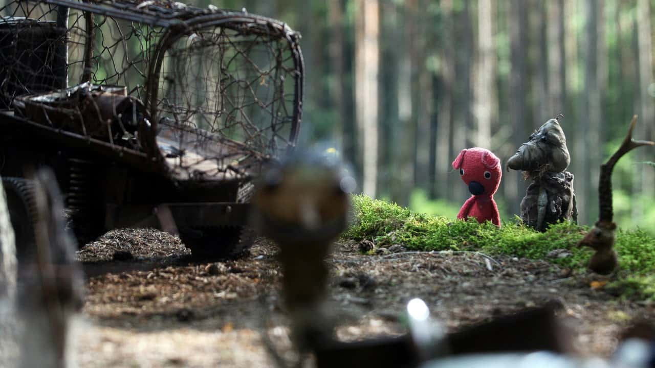 Кадр з фільму Кукі повертається (2010)