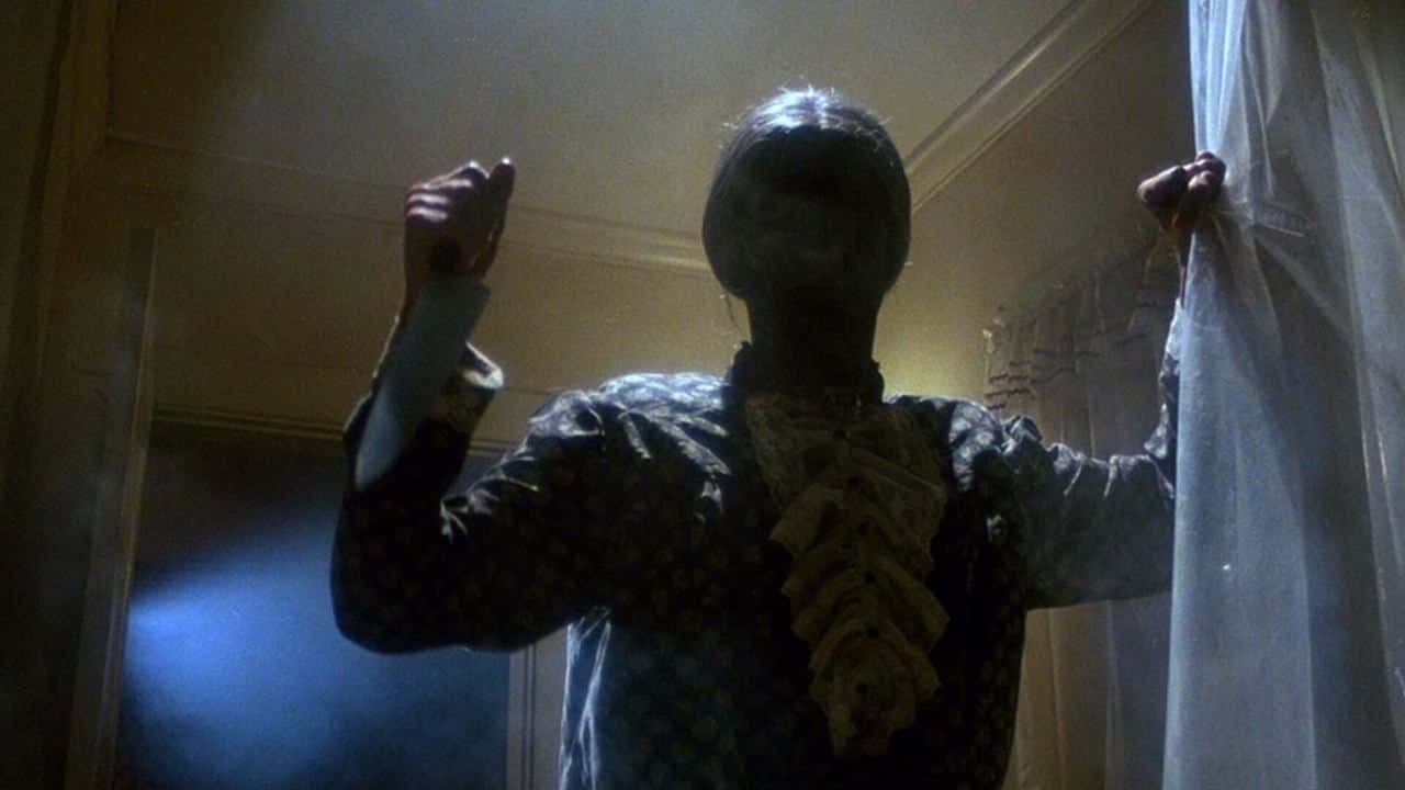 Кадр з фільму Психо 3 (1986)