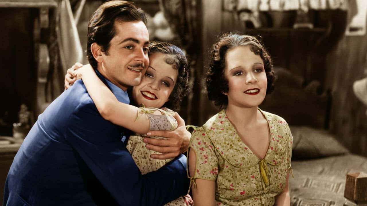 Кадр з фільму Виродки (1932)