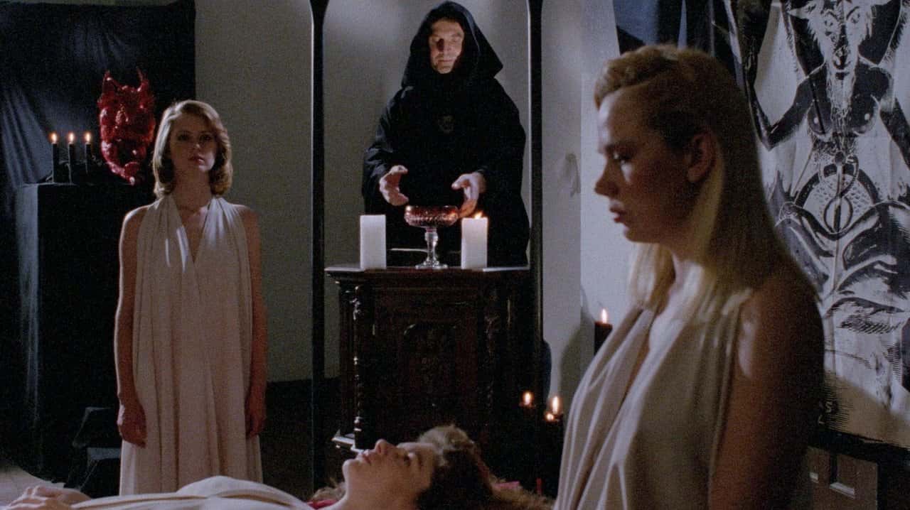 Кадр з фільму Абсолютне зло (1988)