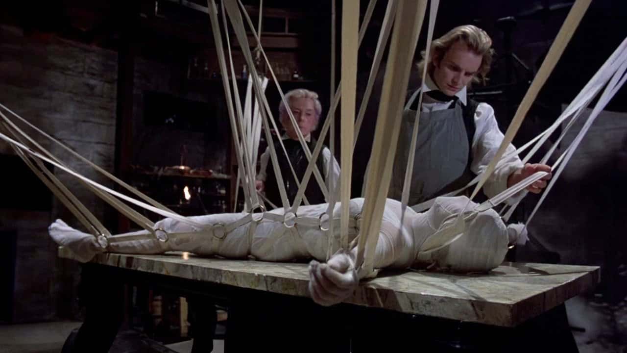 Кадр з фільму Наречена (1985)