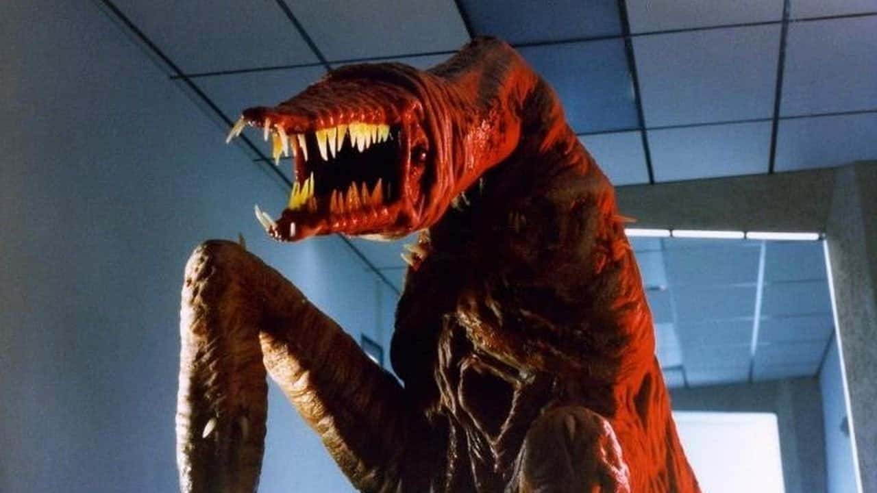Кадр з фільму Метаморфози: Фактор прибульців (1990)