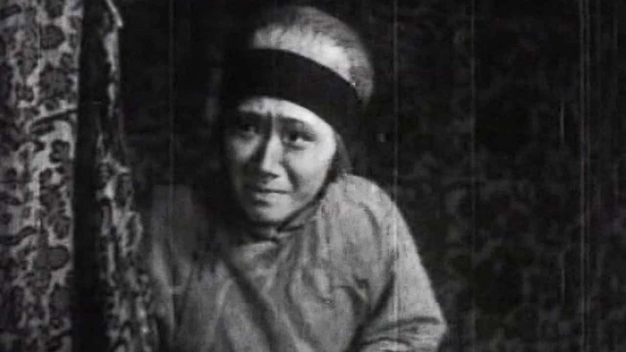 Кадр із серіалу КіннПорш (2022)